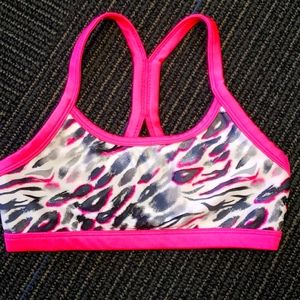 Girls sports bra size 28